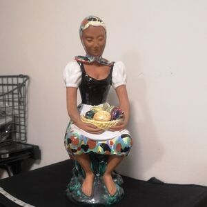 Incredibly Charming & Well-made Quality Pottery Woman Fruit Basket Made in Italy